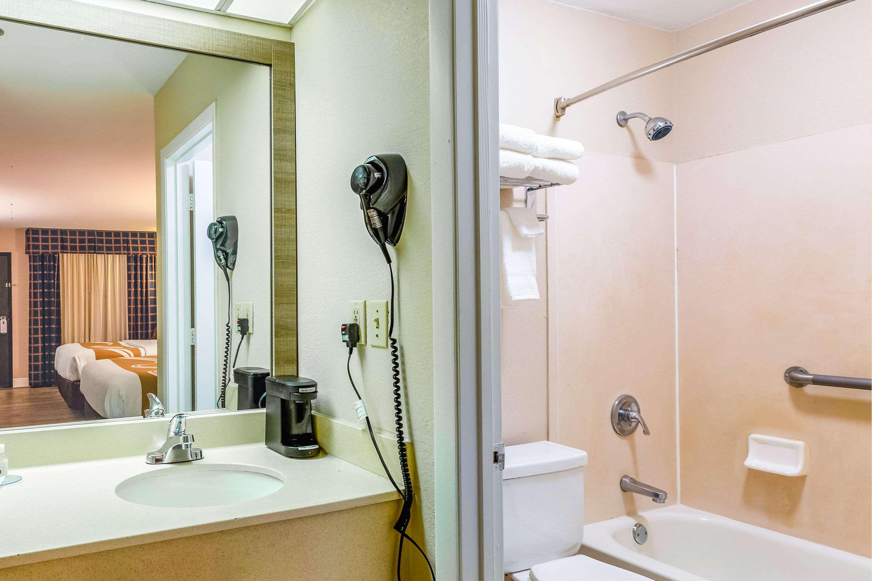 Quality Inn Quincy - Tallahassee West Kültér fotó