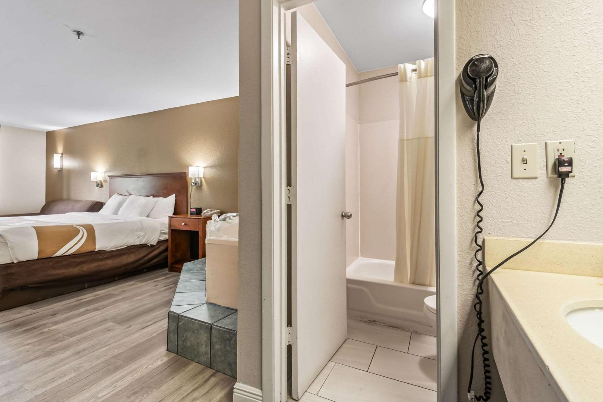 Quality Inn Quincy - Tallahassee West Kültér fotó